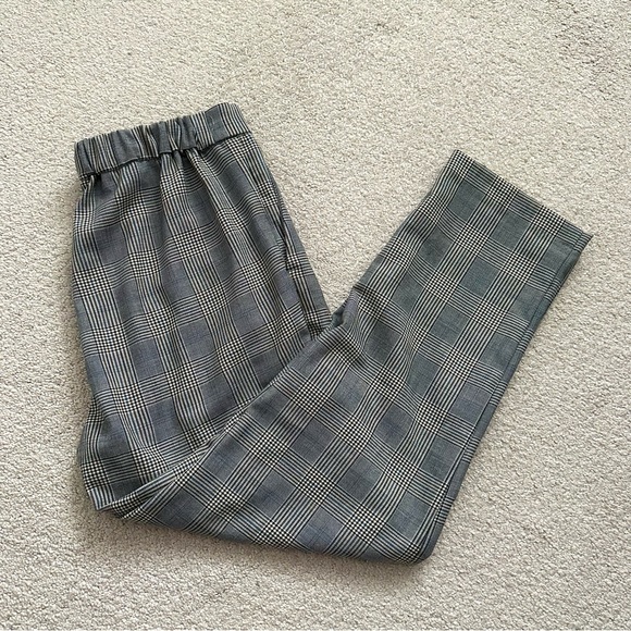 Dynamite Plaid Pull On Trousers - Picture 3 of 9